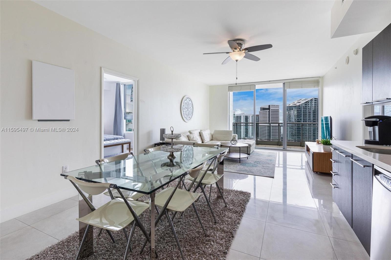 90 SW 3rd St # 4103