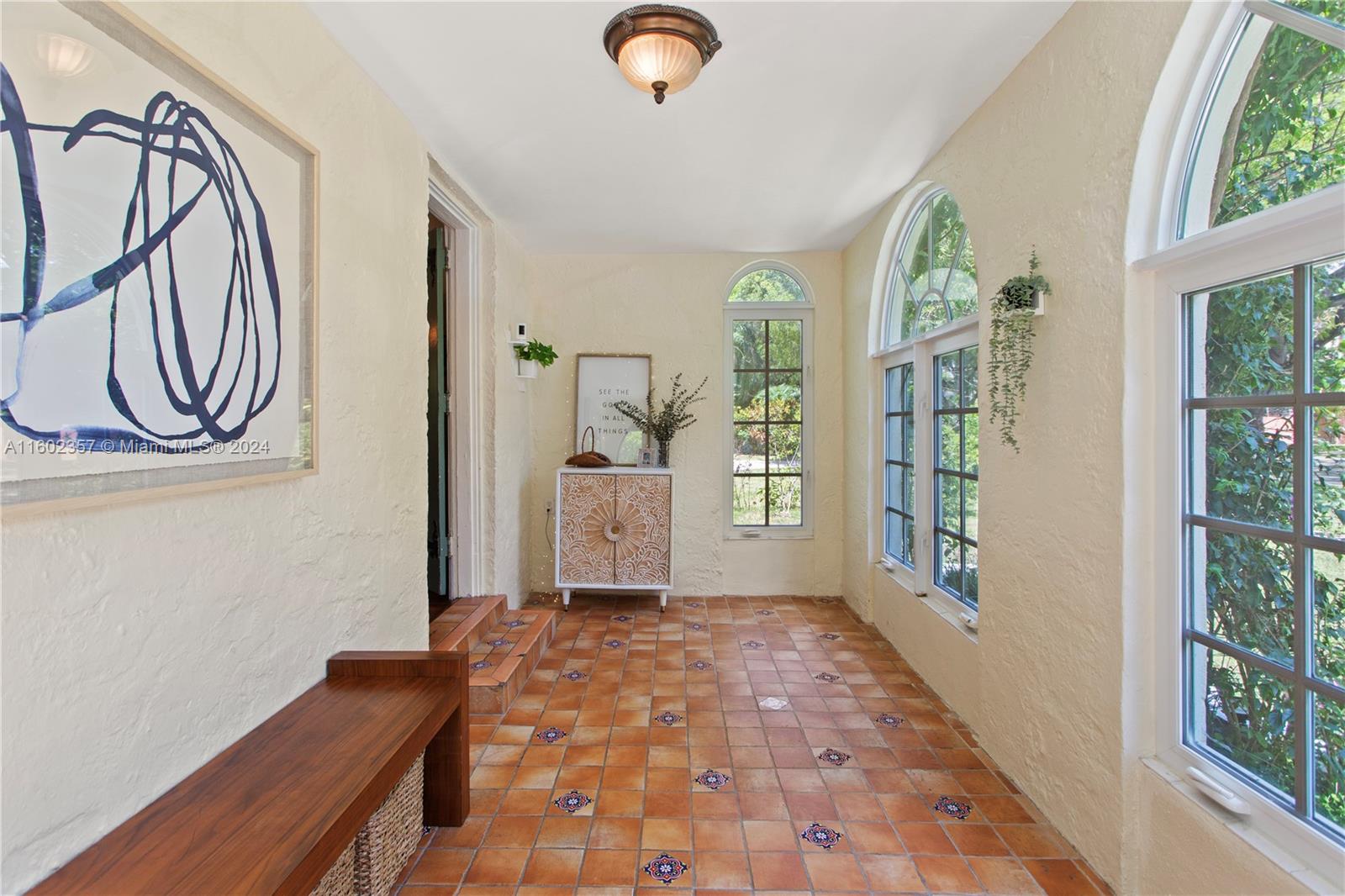 604 Alcazar Ave