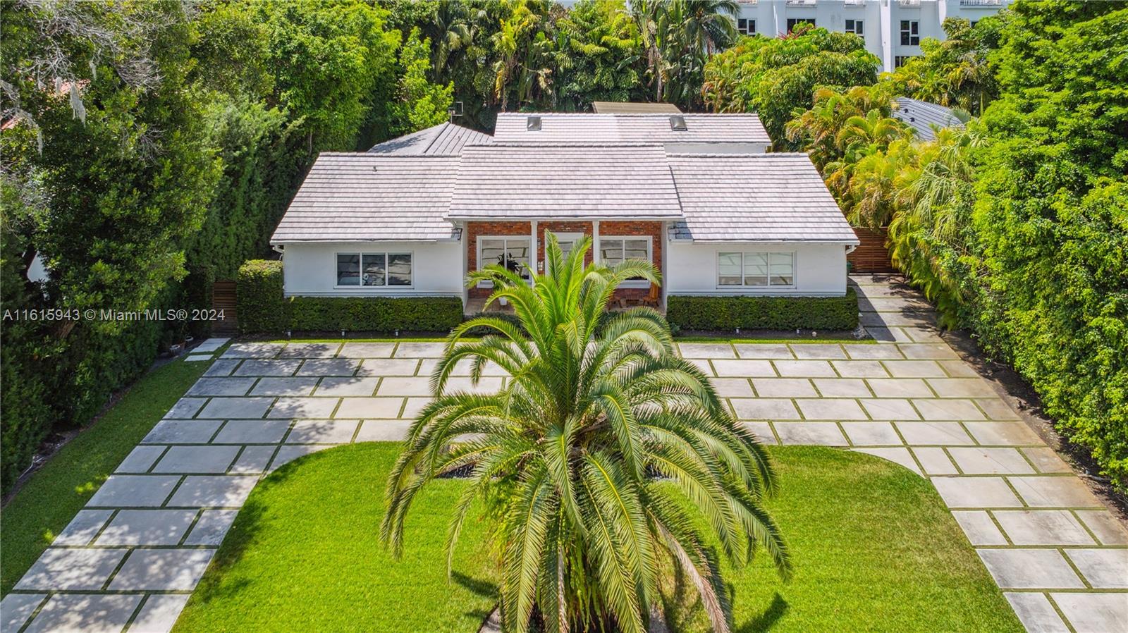 530 Sabal Palm Rd