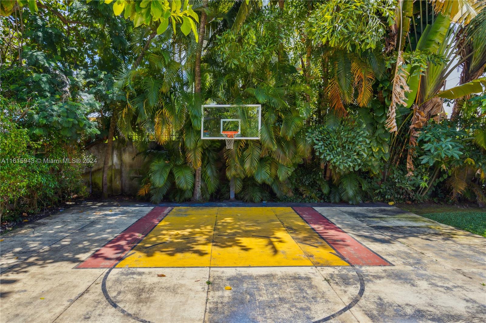 530 Sabal Palm Rd