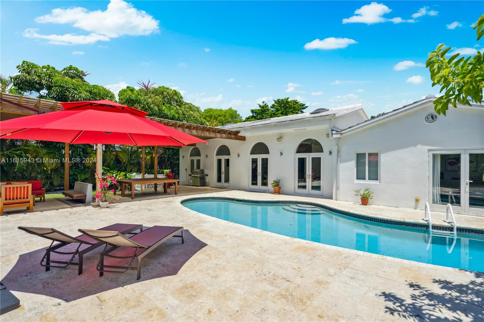 530 Sabal Palm Rd