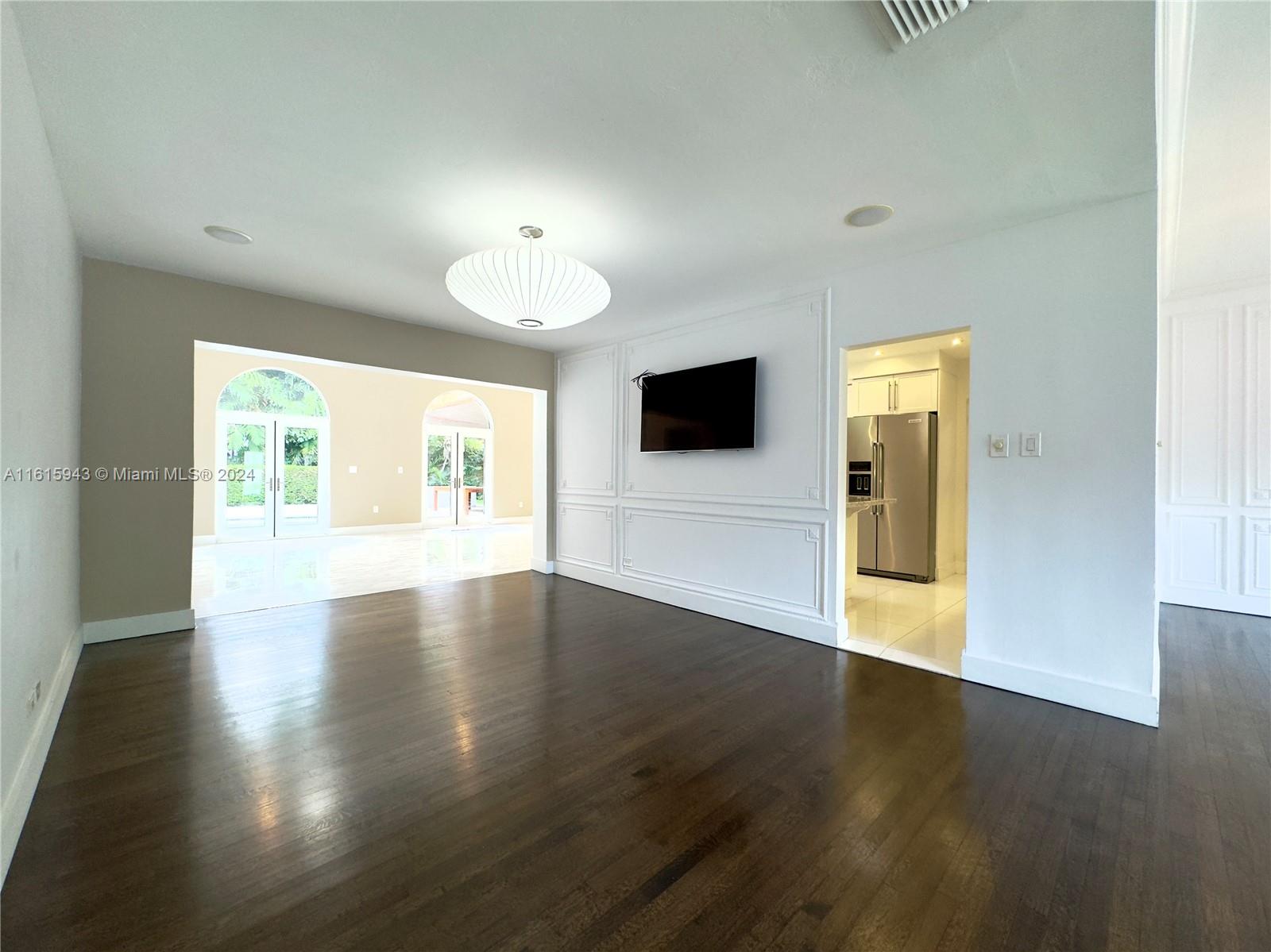 530 Sabal Palm Rd
