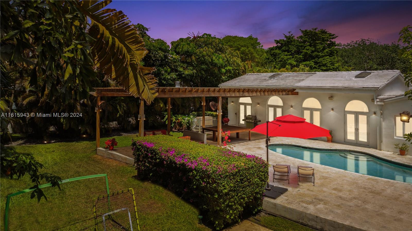 530 Sabal Palm Rd