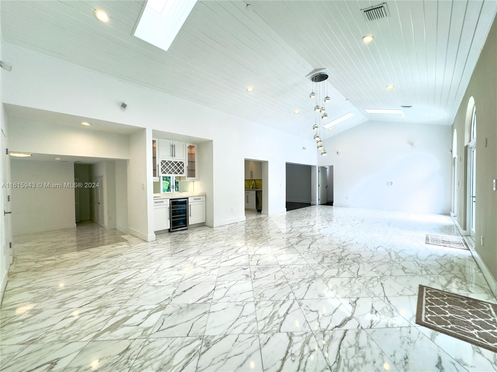 530 Sabal Palm Rd