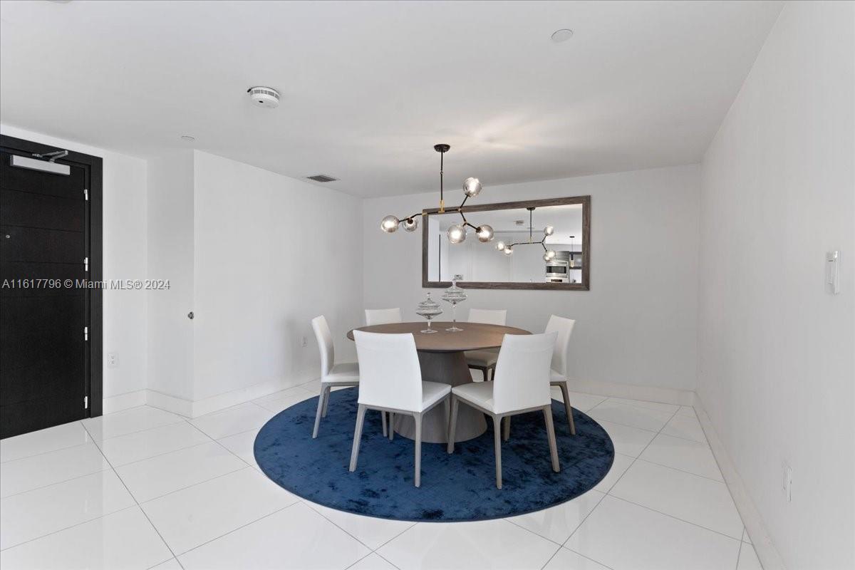 200 Biscayne Boulevard Way # 3808