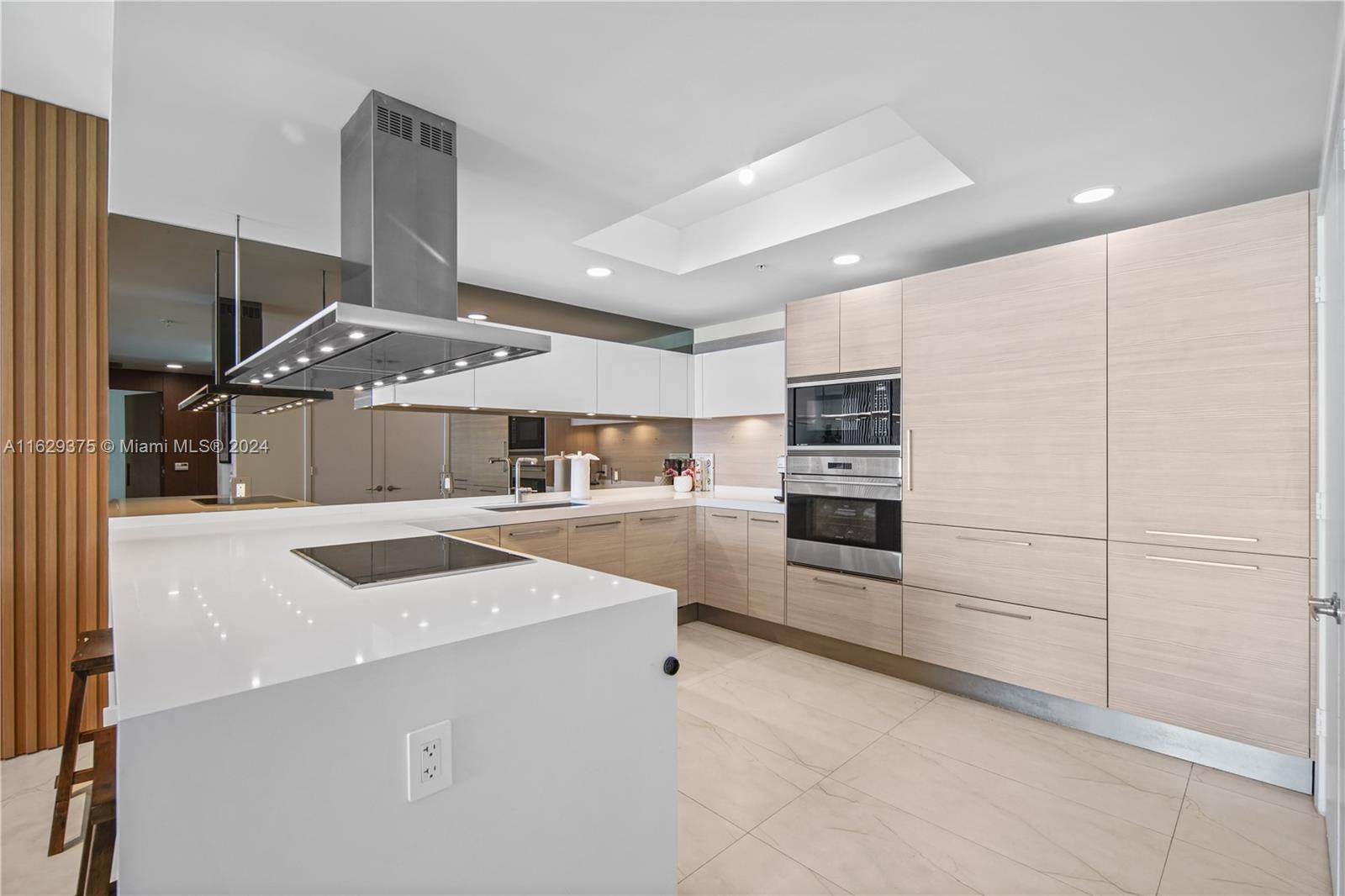 17111 Biscayne Blvd # 1805