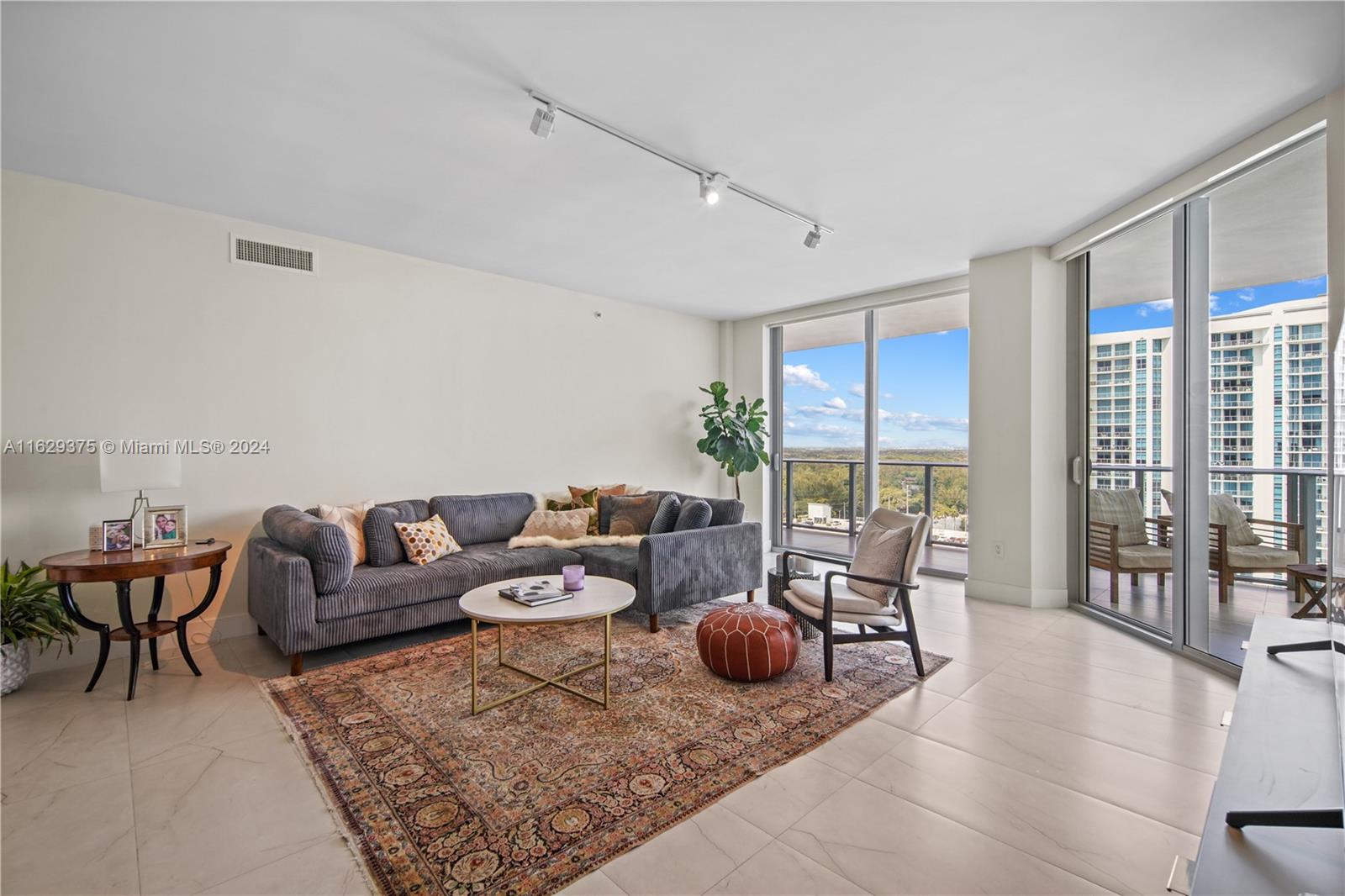 17111 Biscayne Blvd # 1805