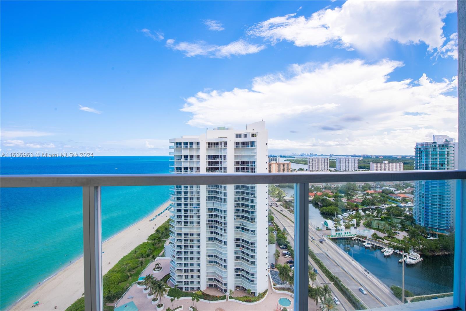 16699 Collins Ave # 2809