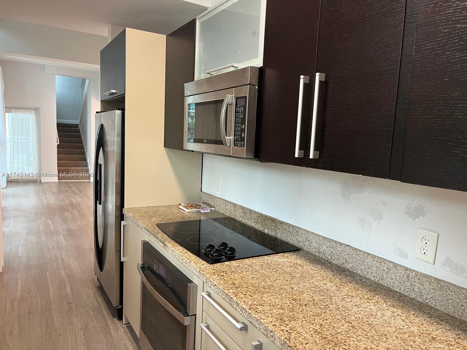 500 NE 29th St Unit: TH1