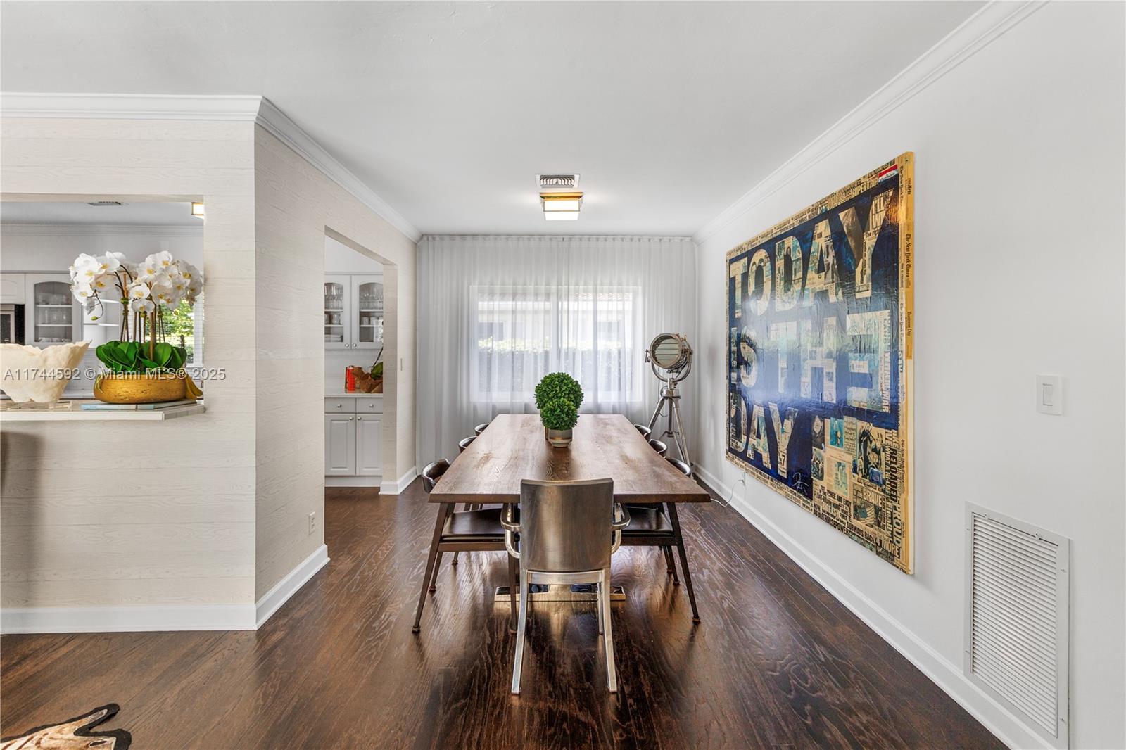 550 Pidgeon Plum Ln