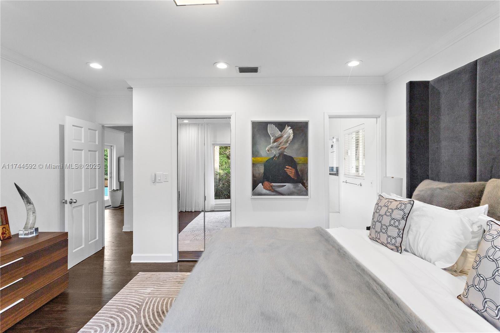 550 Pidgeon Plum Ln
