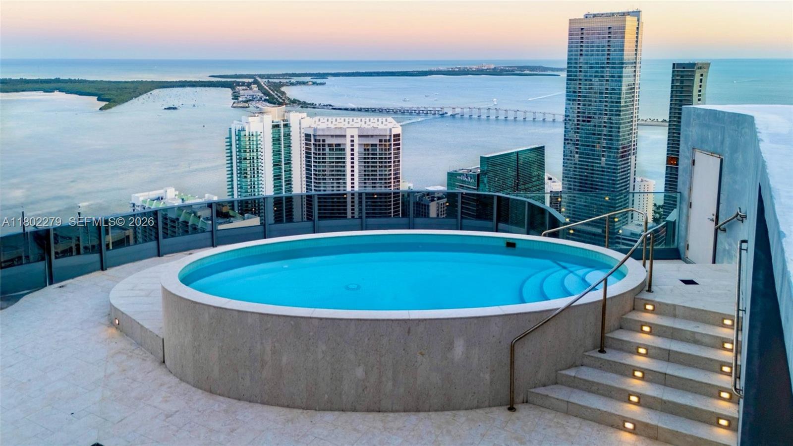 1000 Brickell Plz Unit: UPH6201