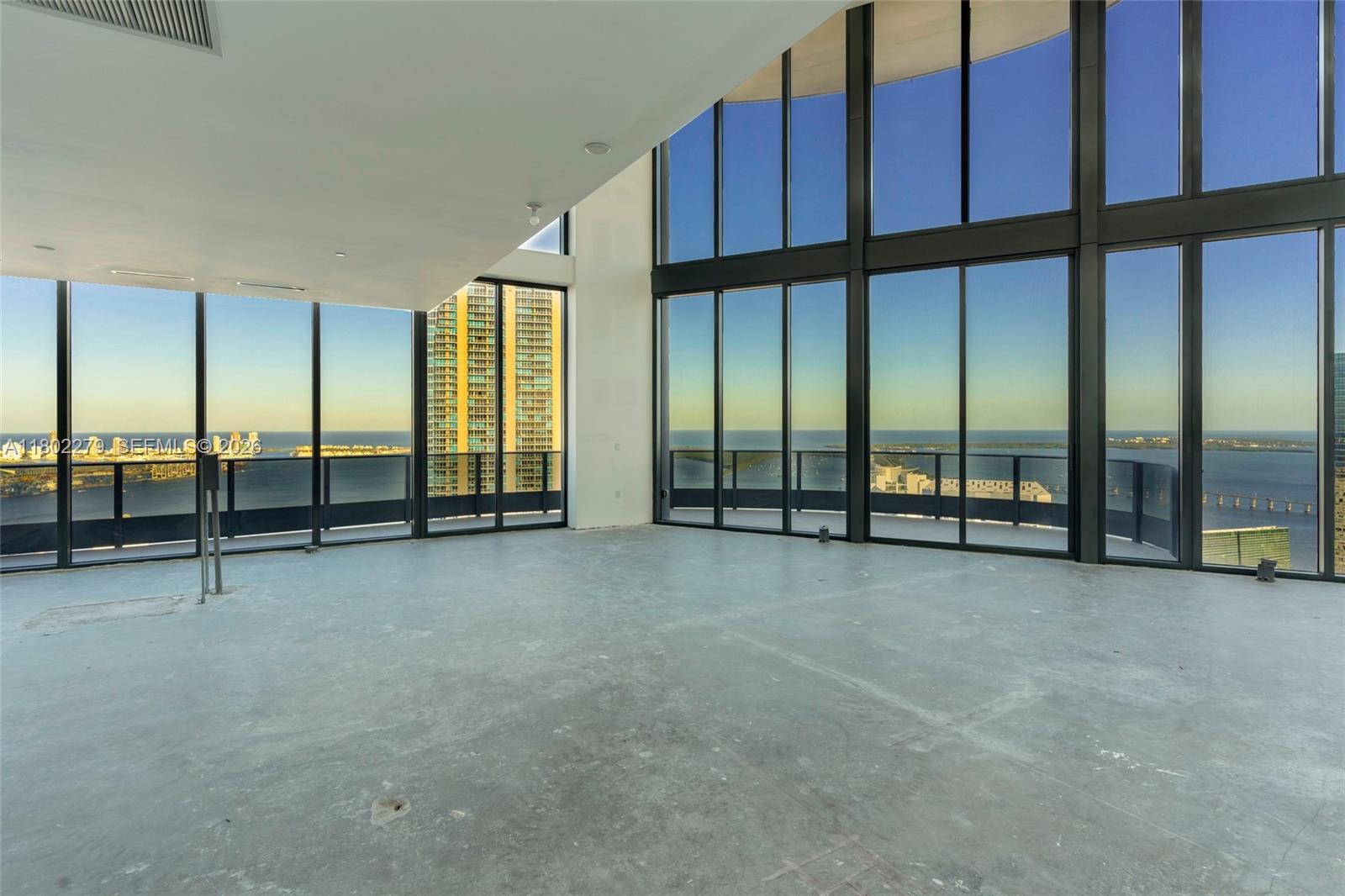 1000 Brickell Plz Unit: UPH6201