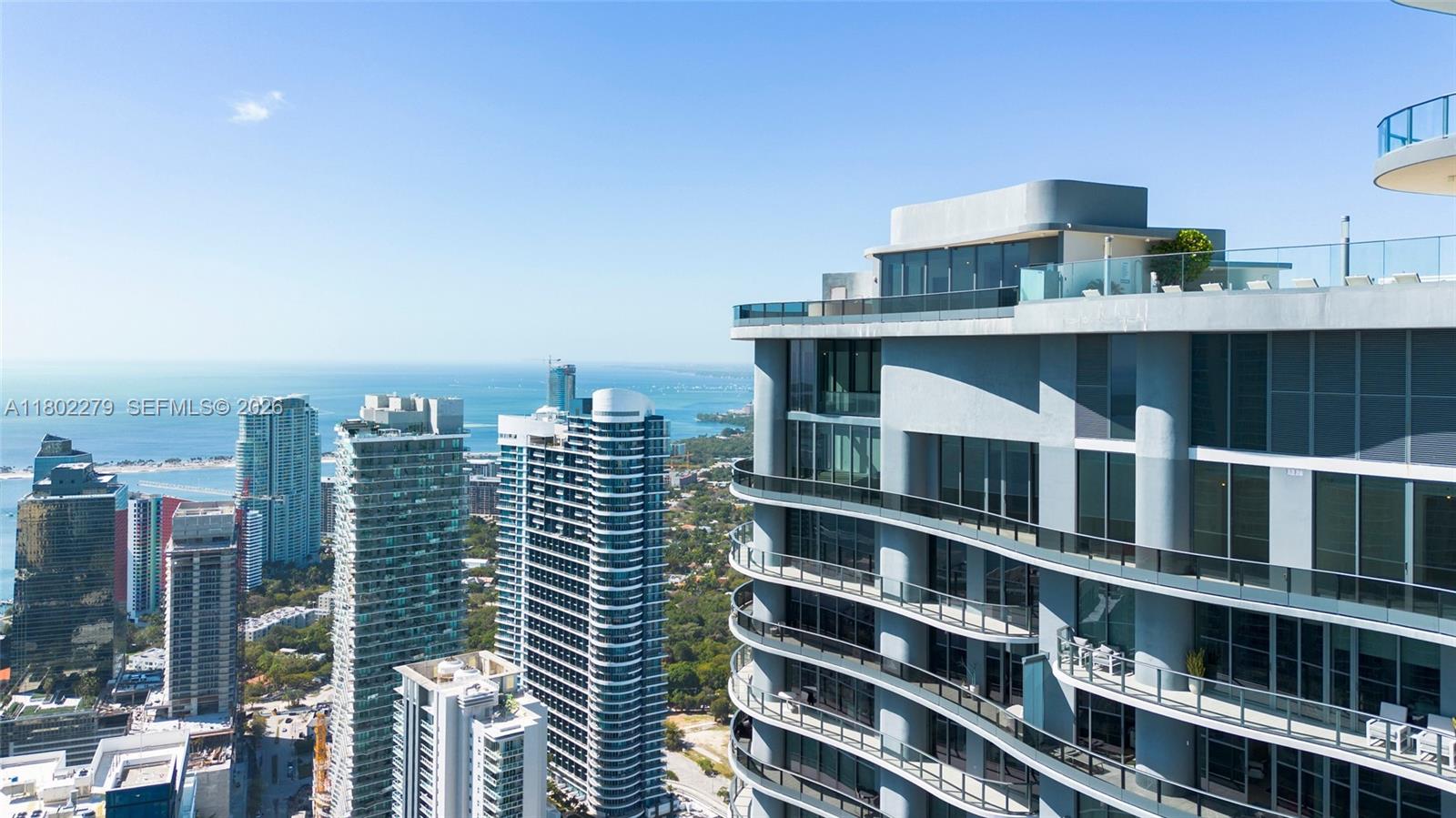 1000 Brickell Plz Unit: UPH6201