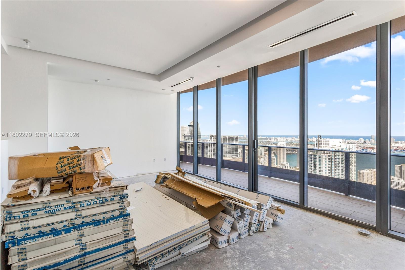 1000 Brickell Plz Unit: UPH6201