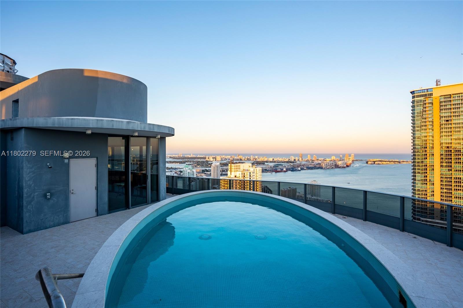 1000 Brickell Plz Unit: UPH6201