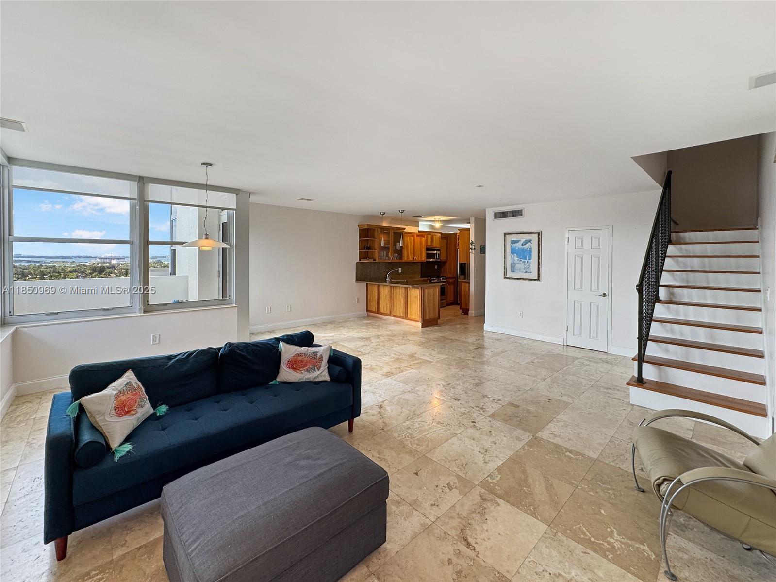 2899 Collins Ave # F Unit: PH F