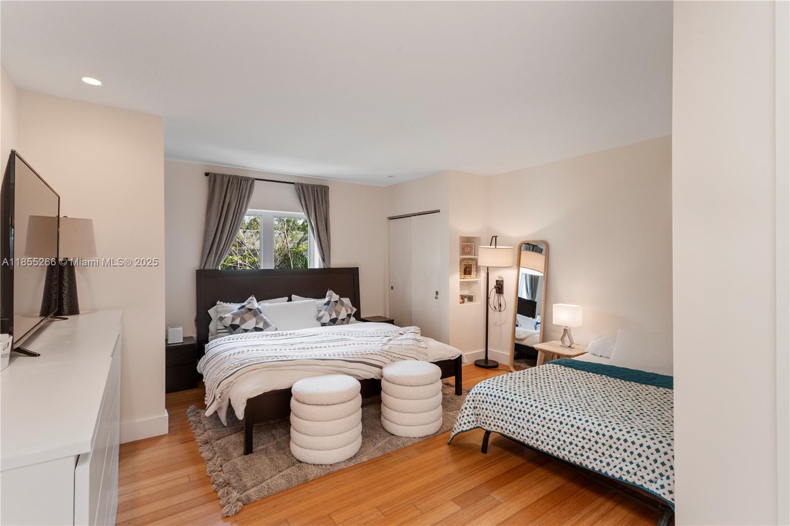 234 Meridian Ave # 3