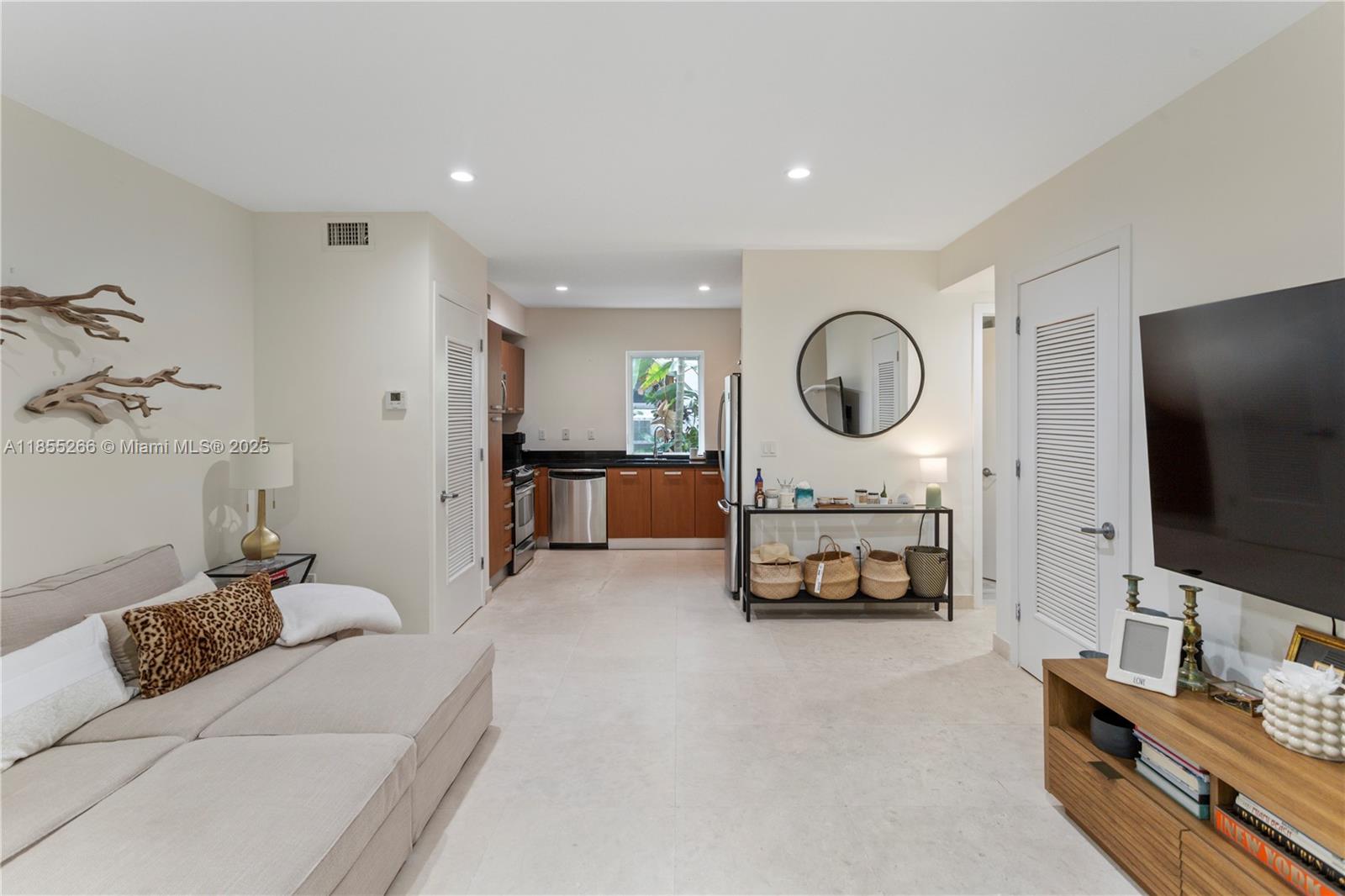 234 Meridian Ave # 3