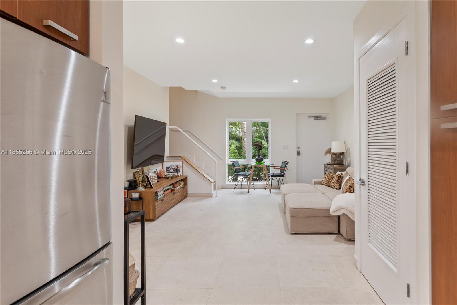 234 Meridian Ave # 3