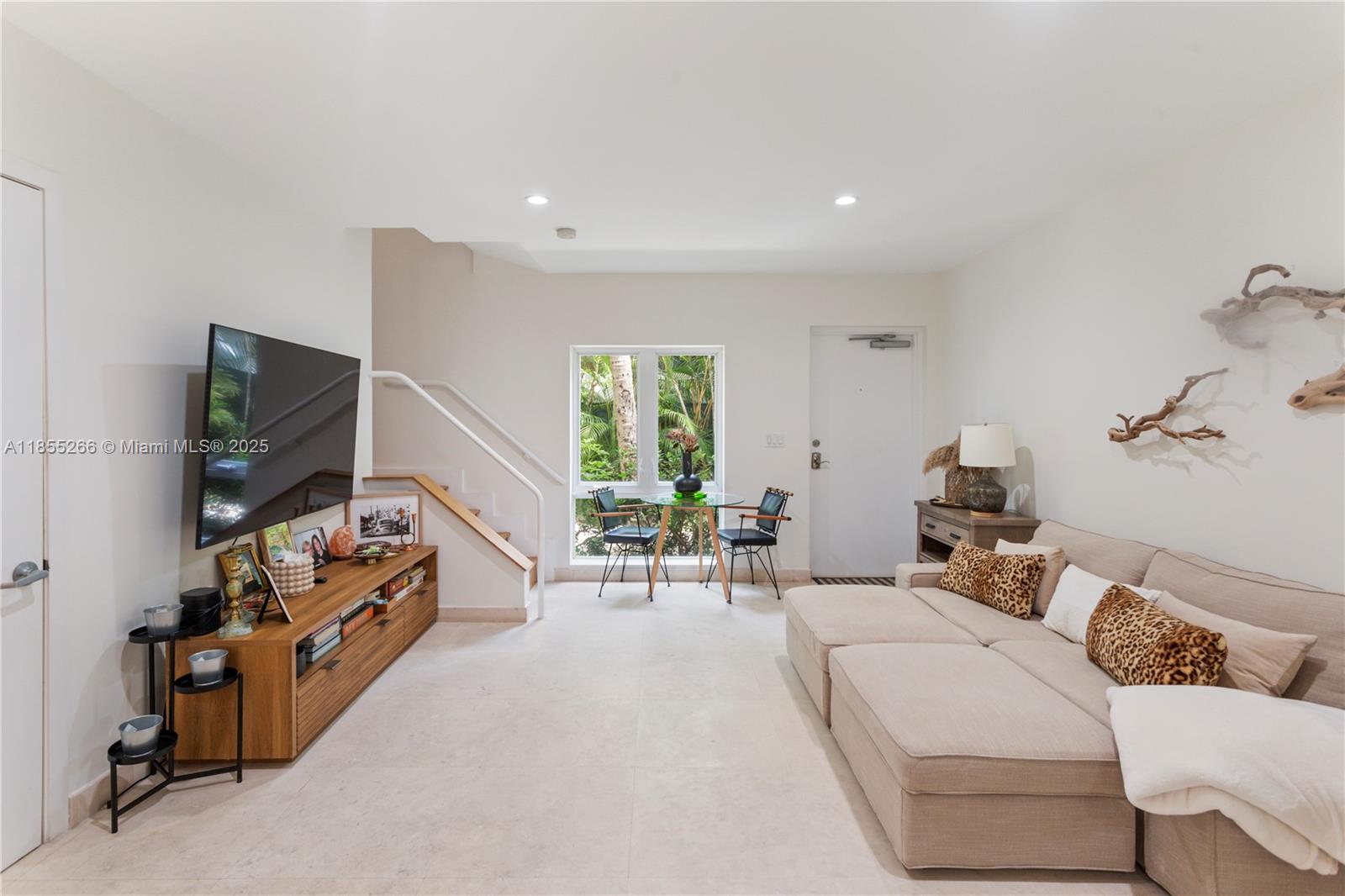 234 Meridian Ave # 3