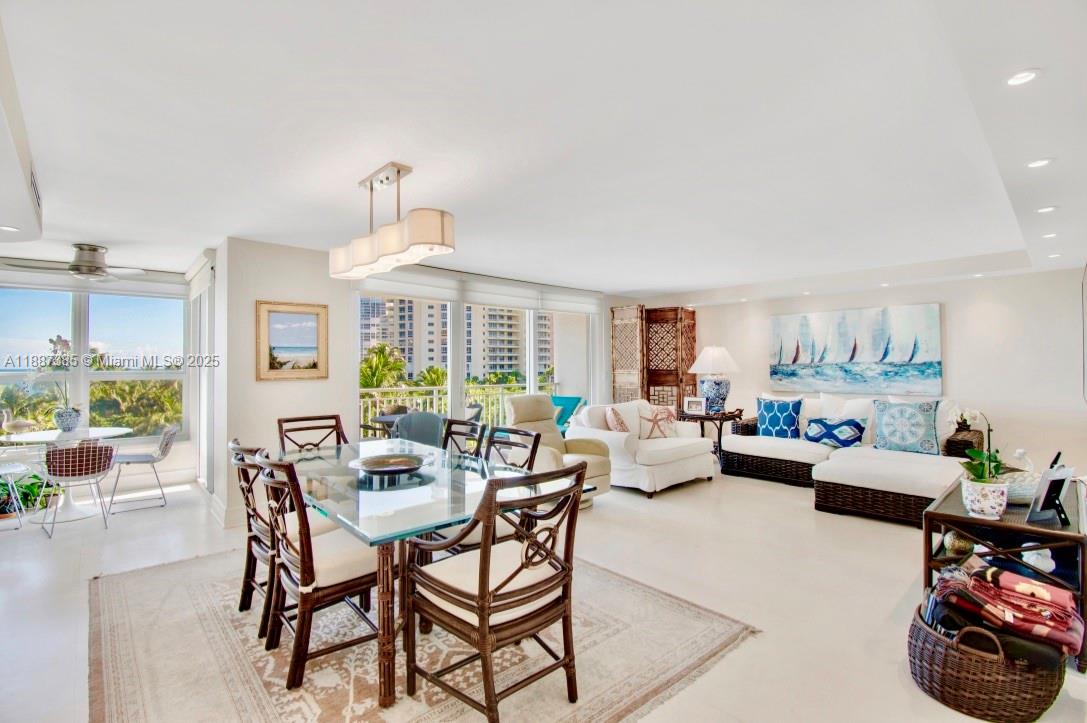 613 Ocean Dr # 6D