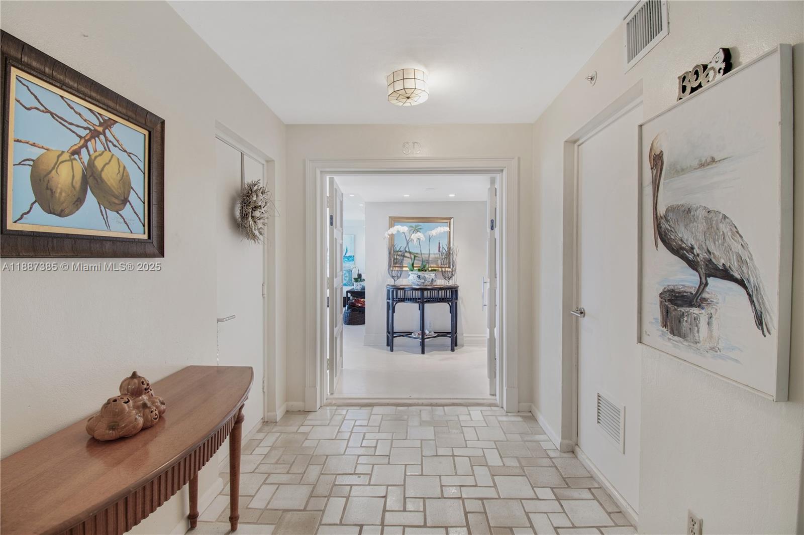 613 Ocean Dr # 6D