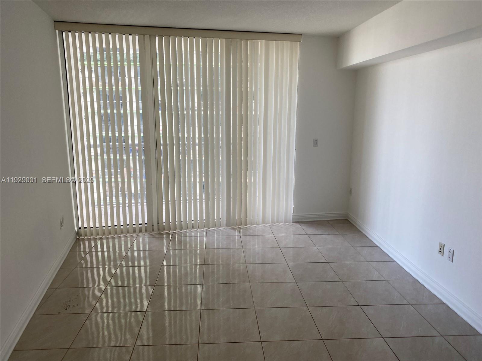 1750 N Bayshore Dr # 2609