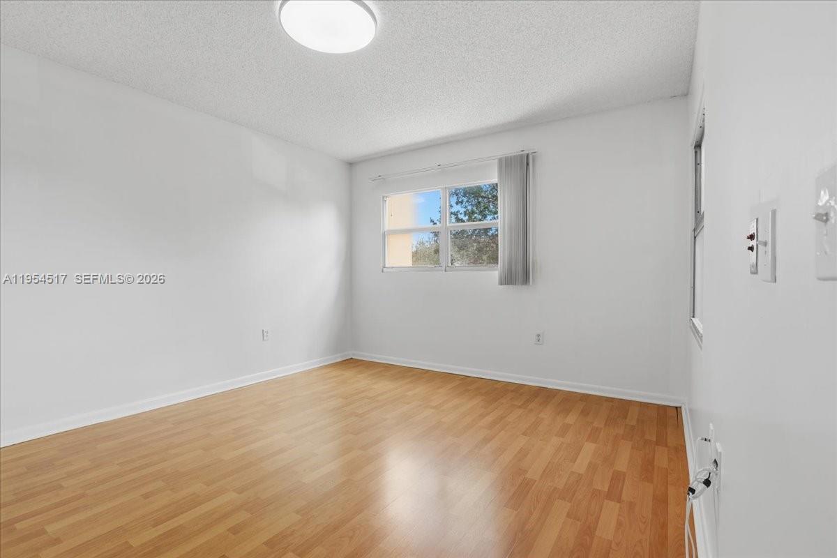 601 SW 142nd Ave # 304Q