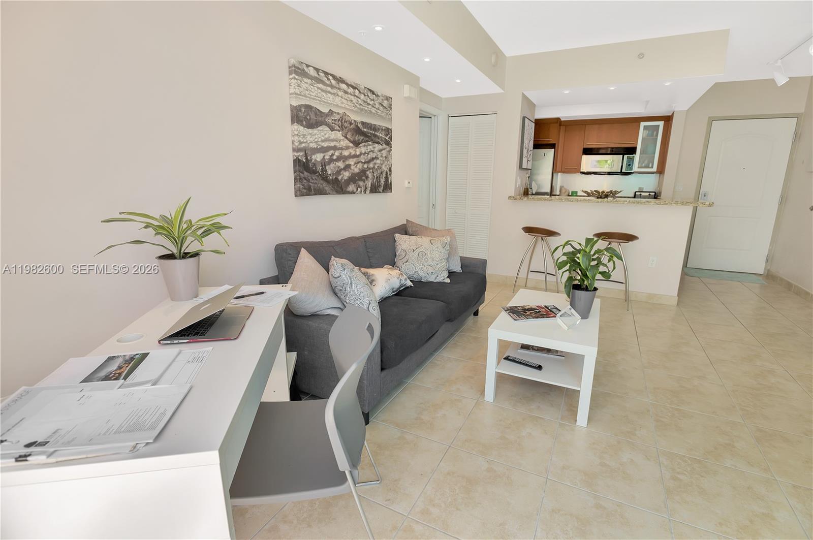 110 Washington Ave # 2414