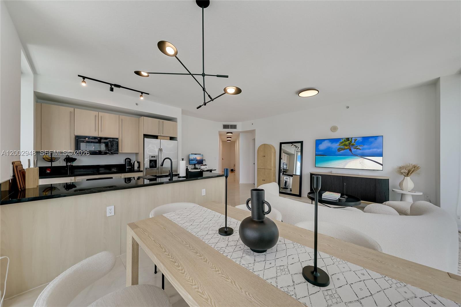 1111 SW 1st Ave Unit: 2719-N