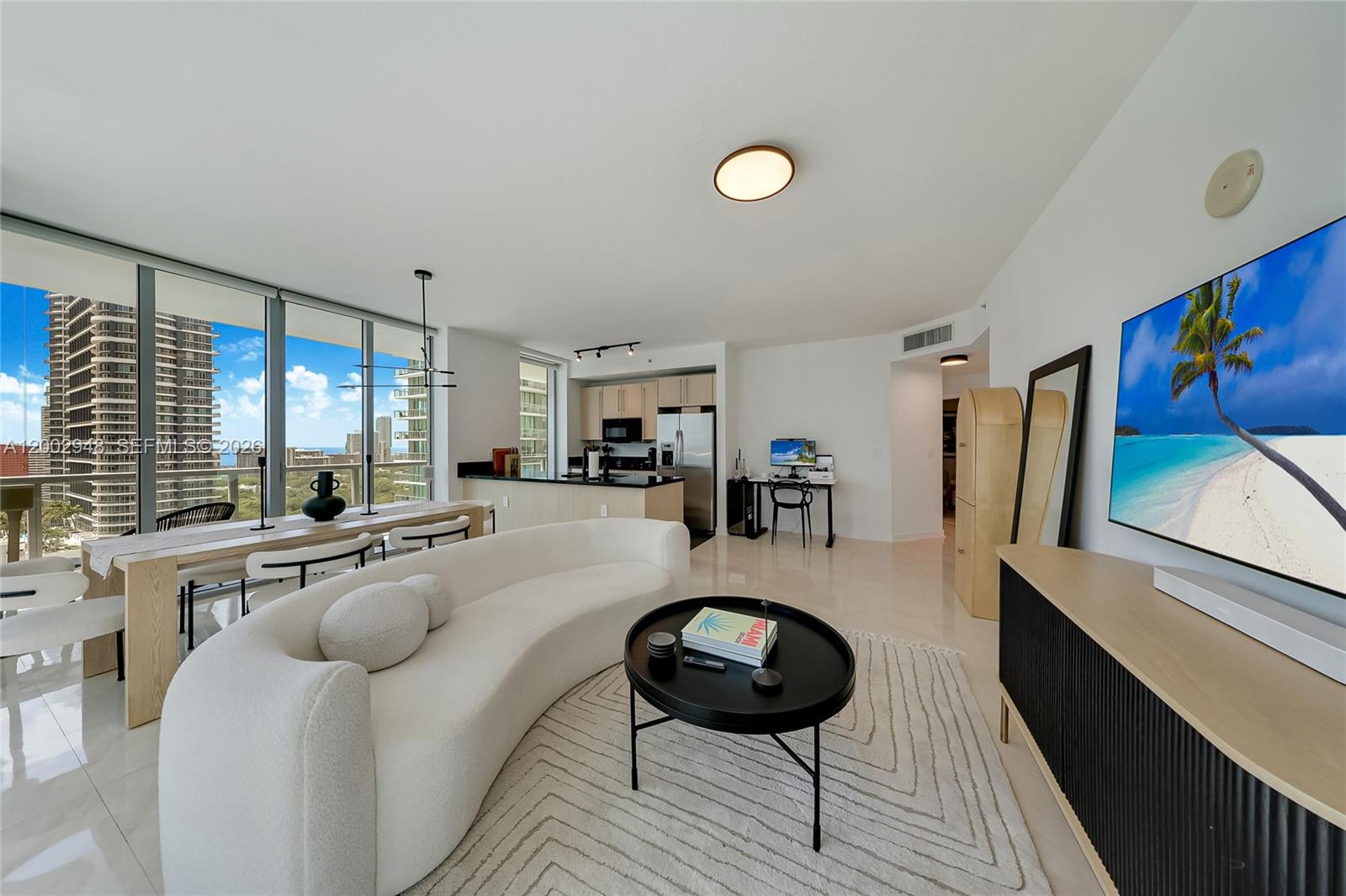1111 SW 1st Ave Unit: 2719-N