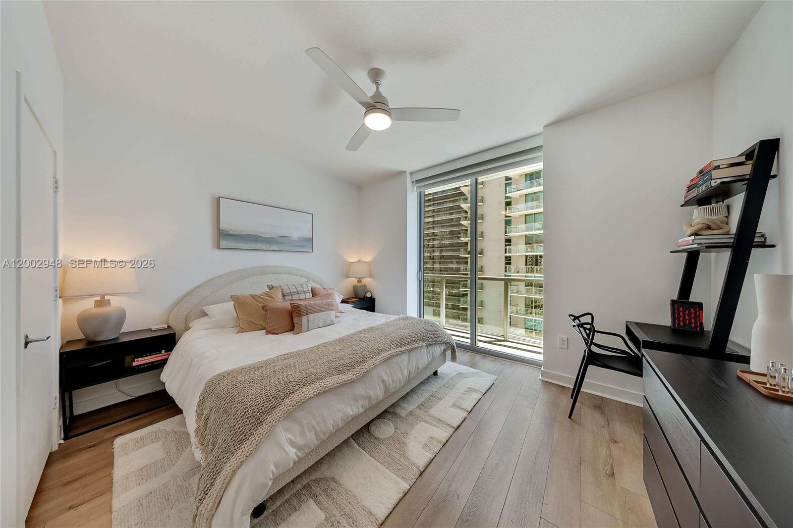 1111 SW 1st Ave Unit: 2719-N