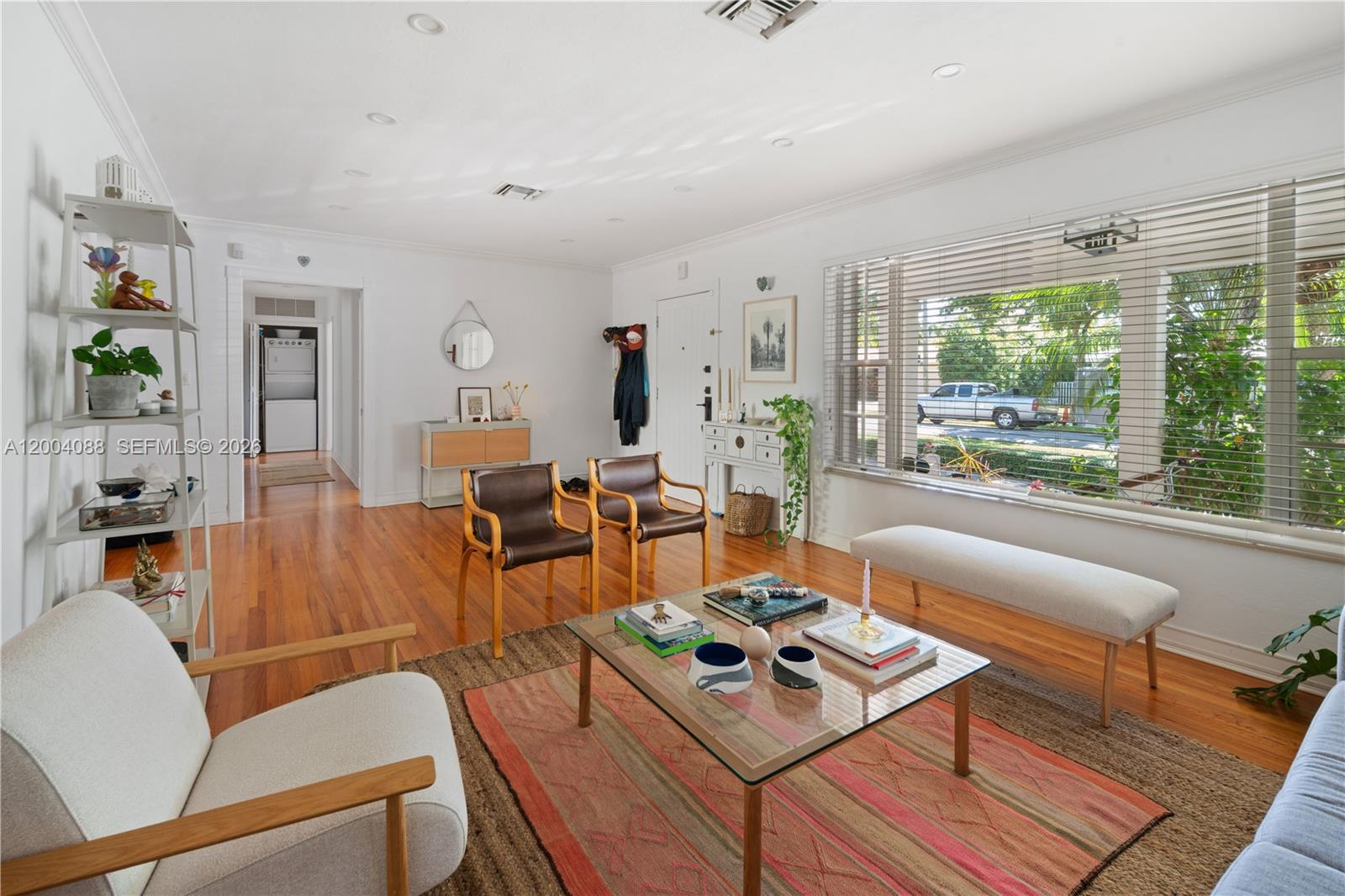 1425 Trillo Ave Unit: -