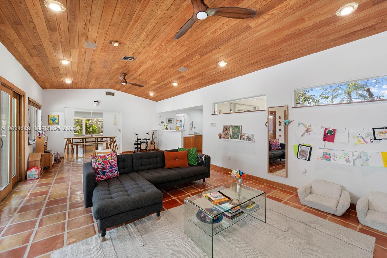 1425 Trillo Ave Unit: -