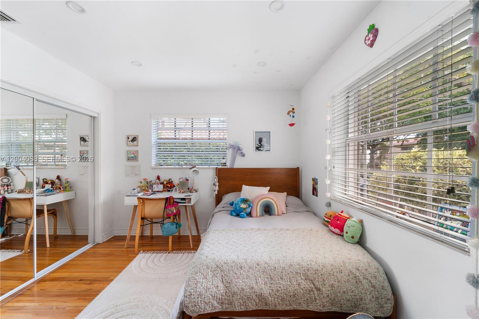 1425 Trillo Ave Unit: -