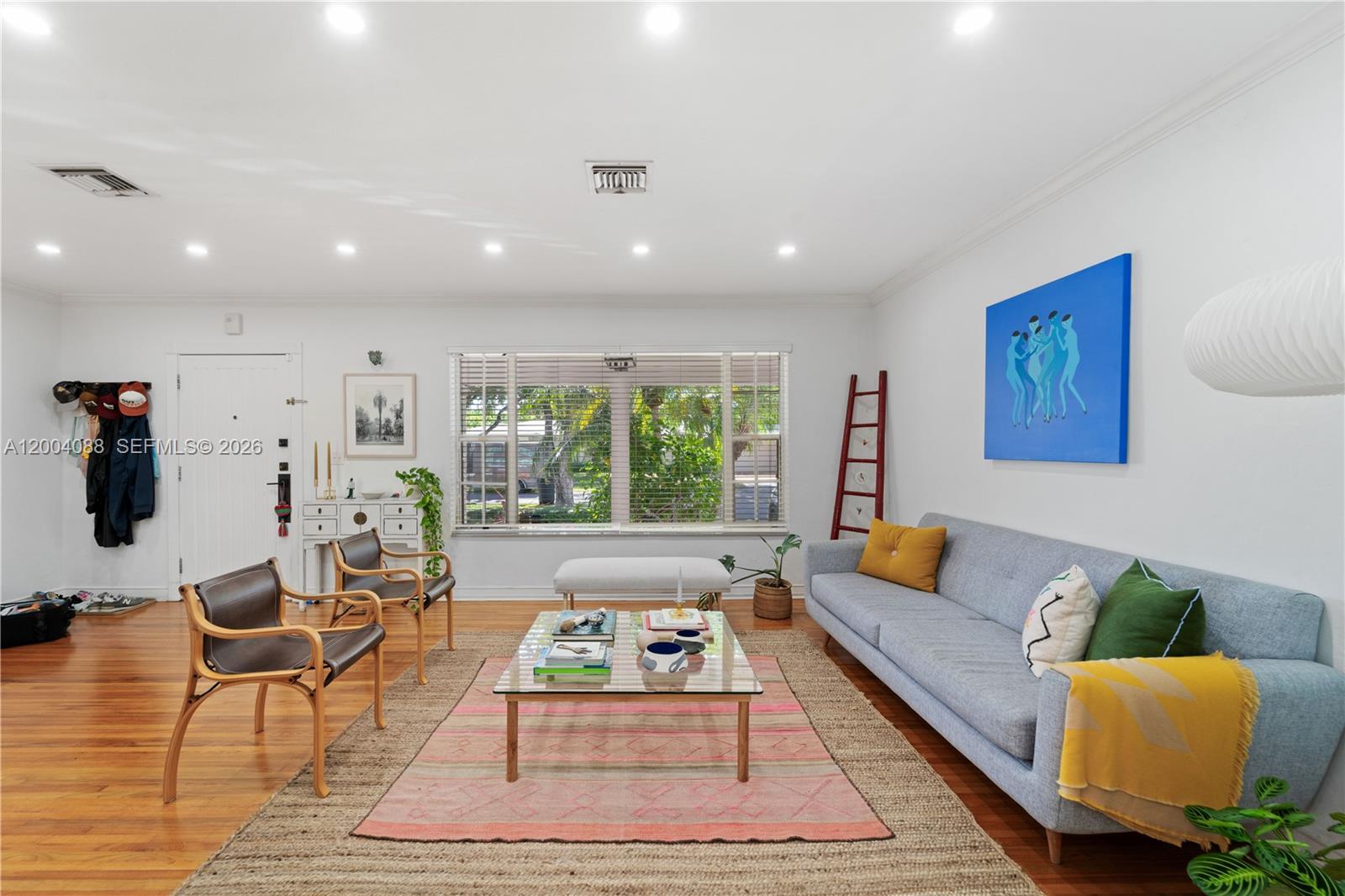 1425 Trillo Ave Unit: -