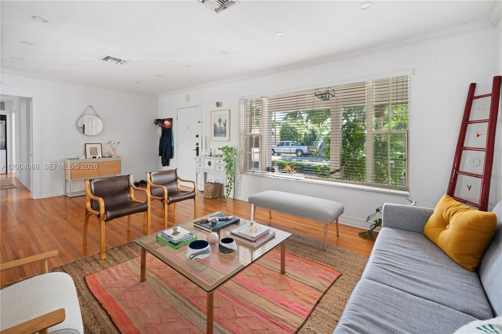1425 Trillo Ave Unit: -