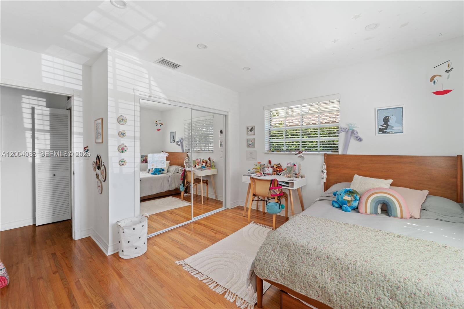 1425 Trillo Ave Unit: -