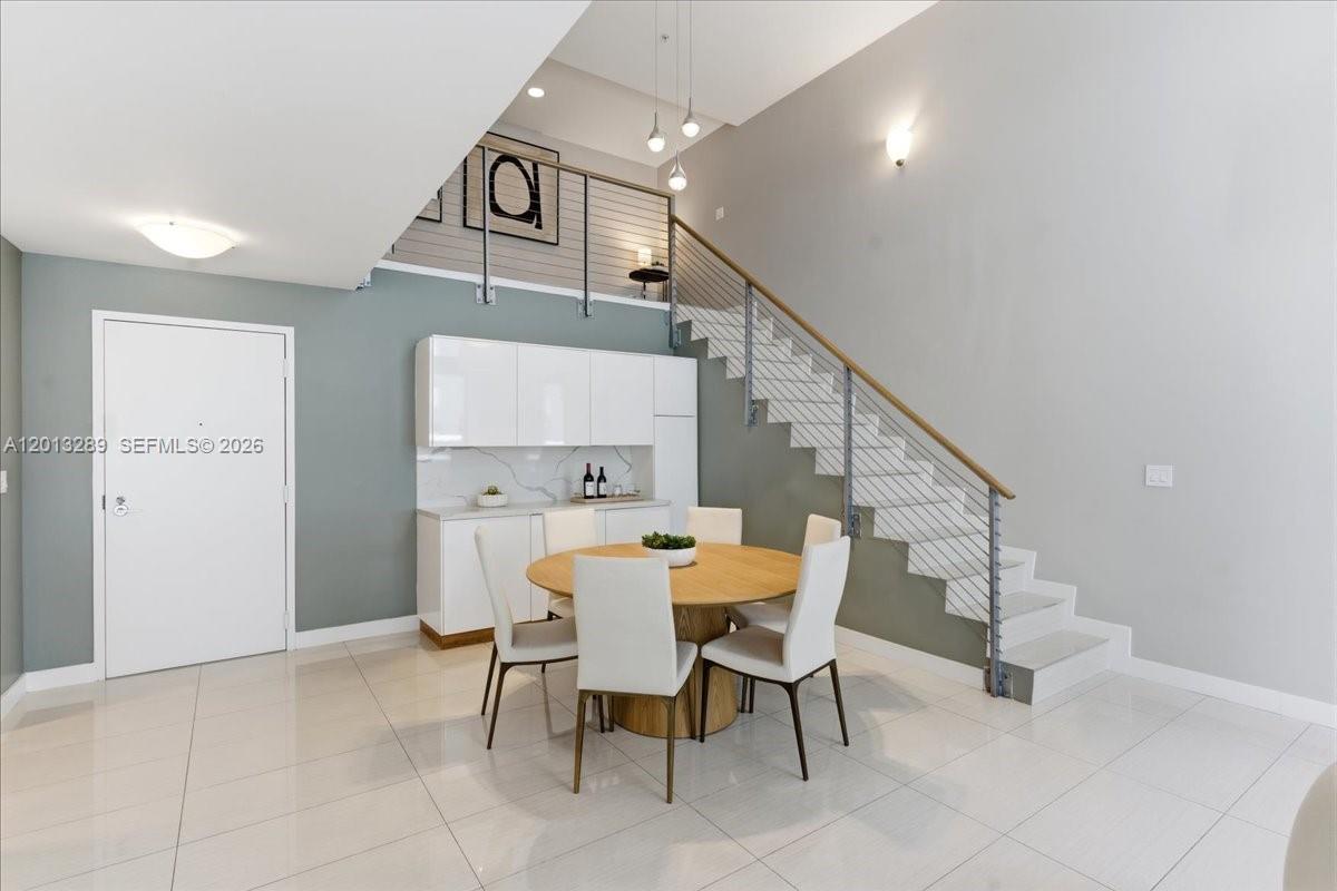 1111 SW 1st Ave Unit: 721-N