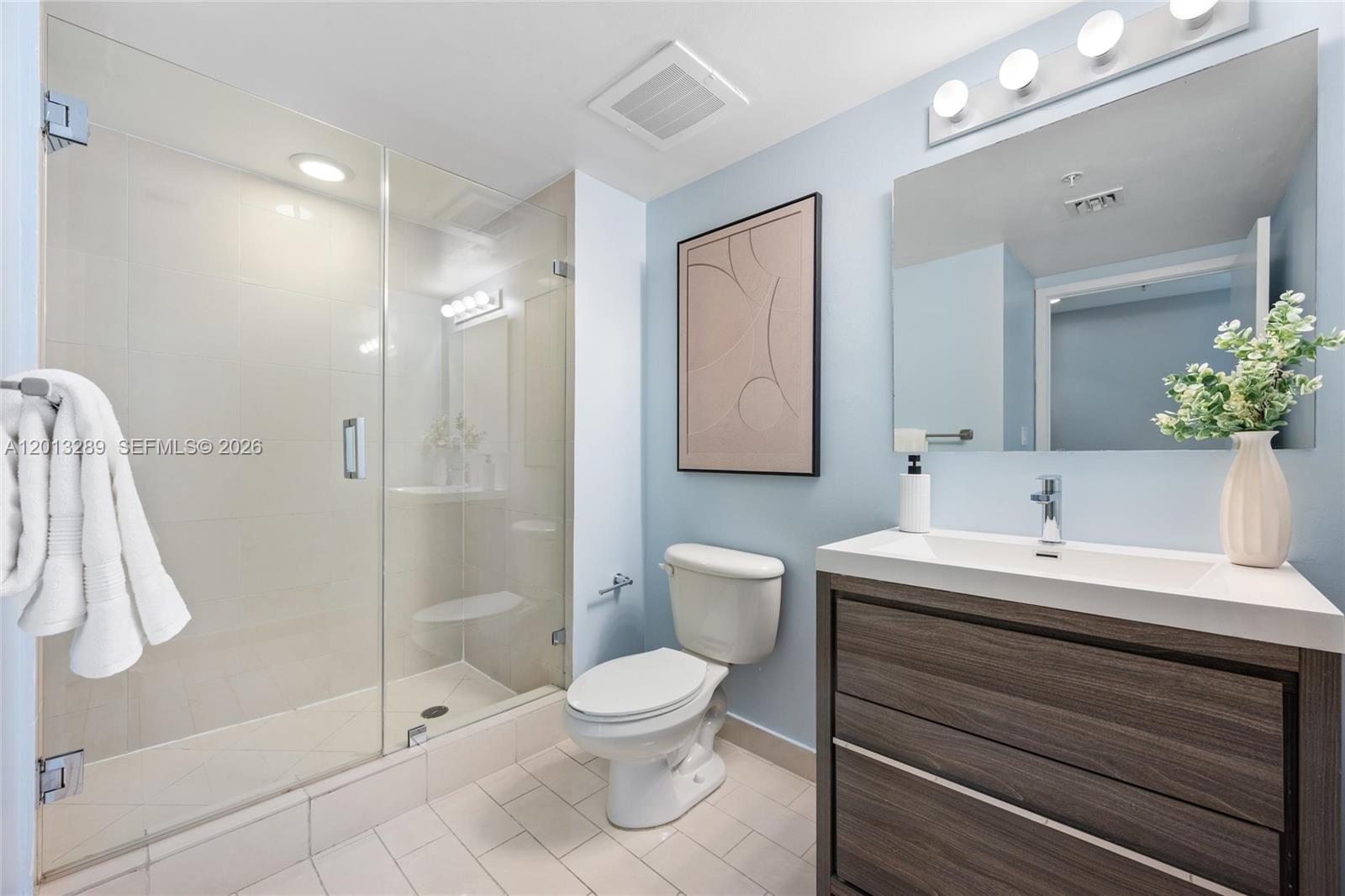 1111 SW 1st Ave Unit: 721-N