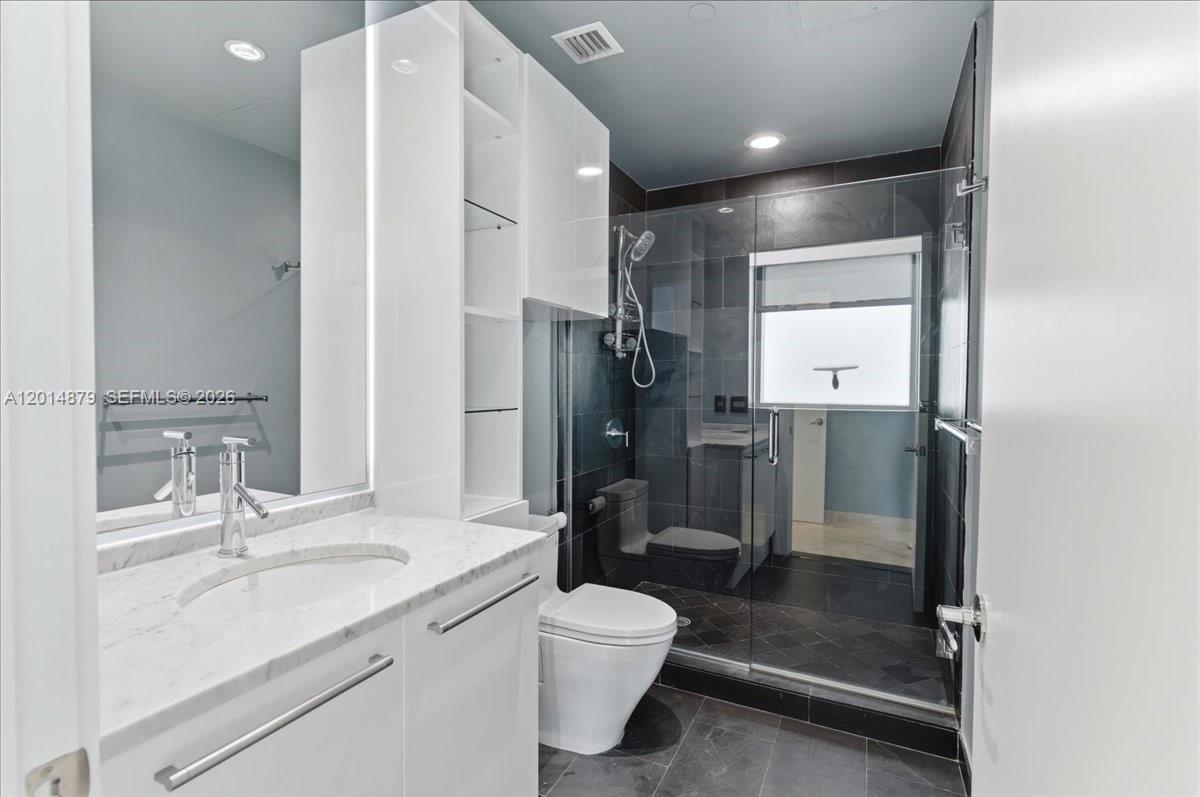 900 Biscayne Blvd # 3709