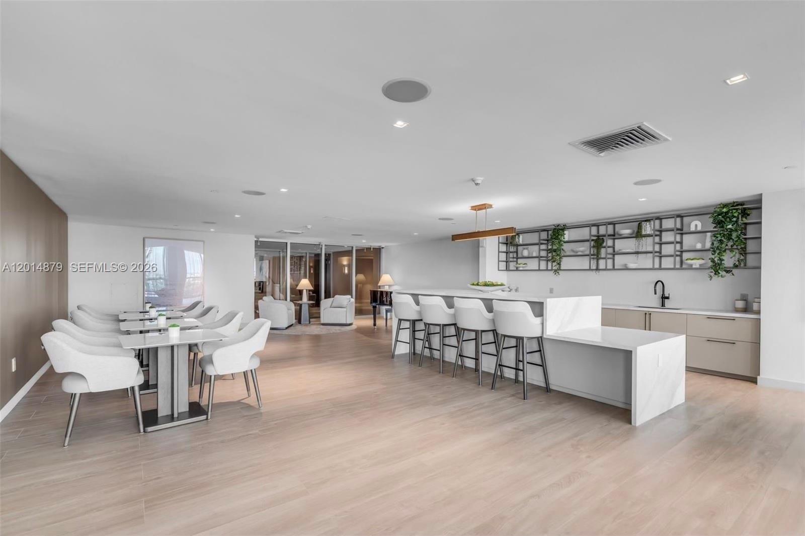 900 Biscayne Blvd # 3709
