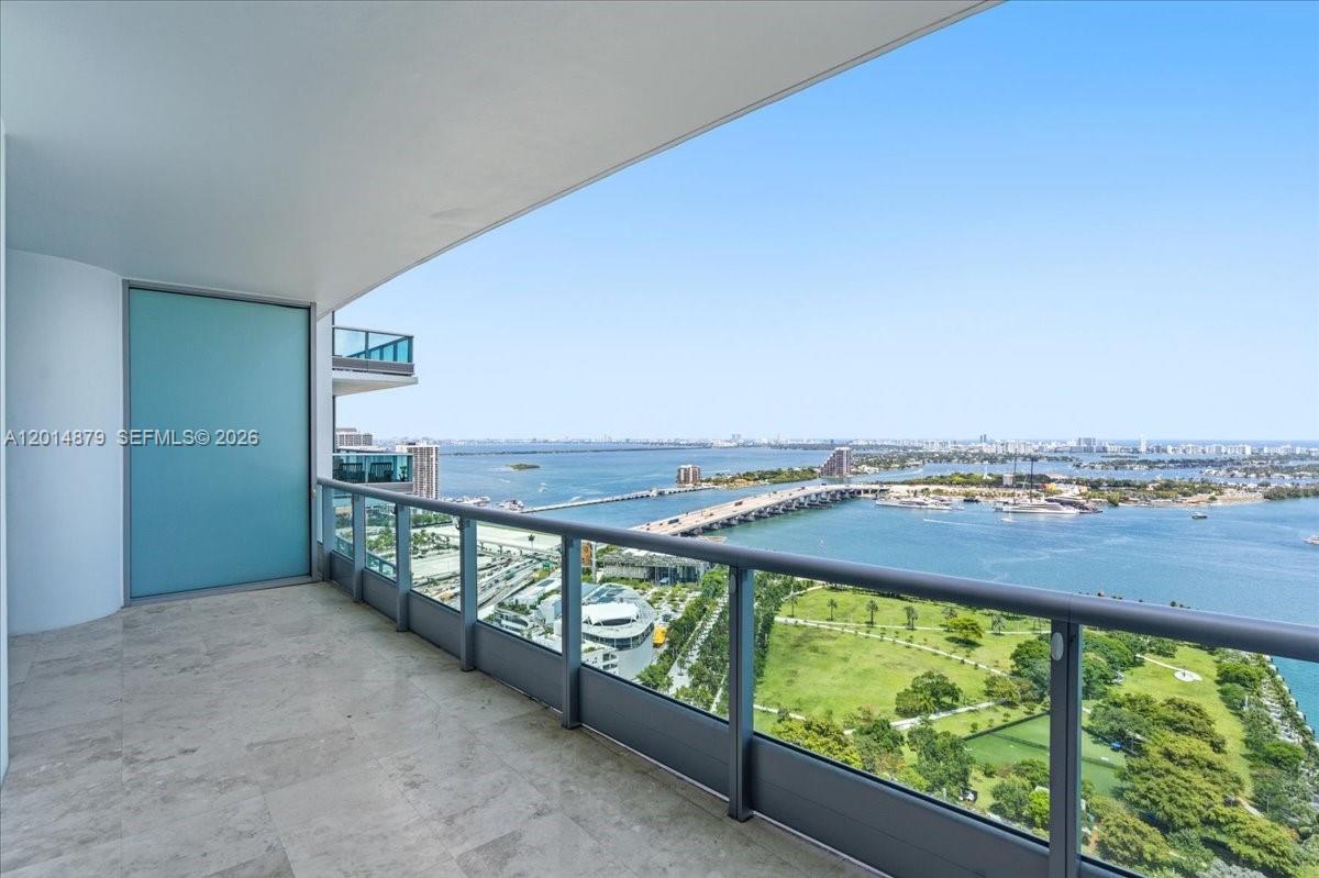 900 Biscayne Blvd # 3709