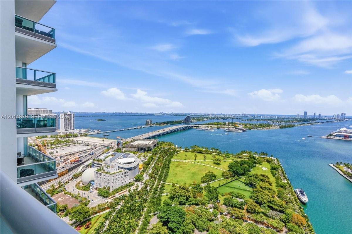 900 Biscayne Blvd # 3709