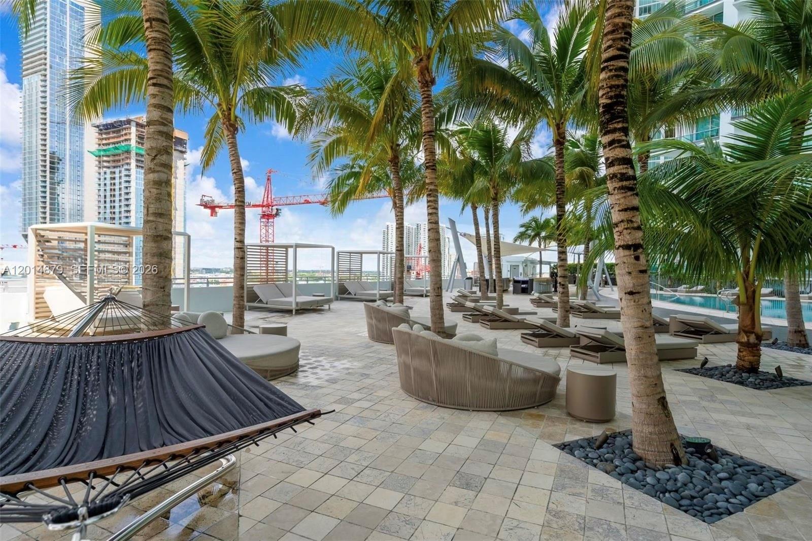 900 Biscayne Blvd # 3709