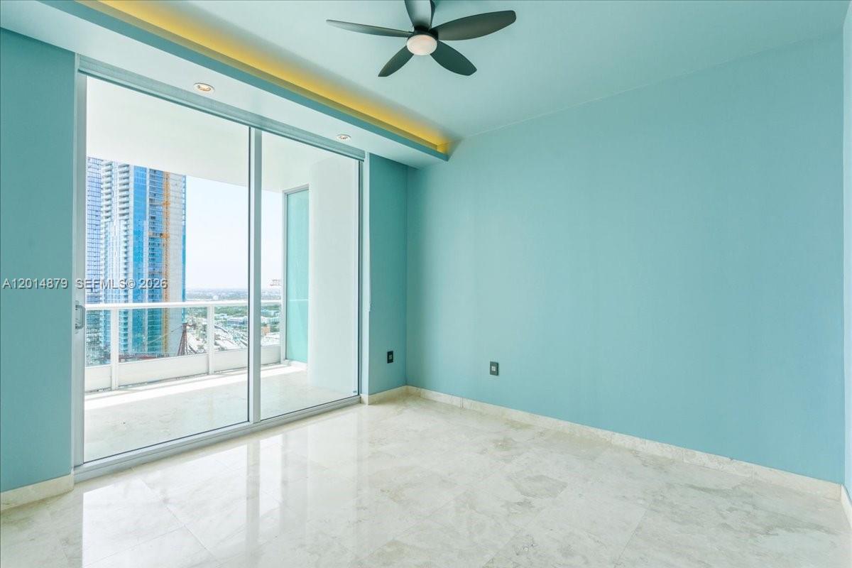 900 Biscayne Blvd # 3709