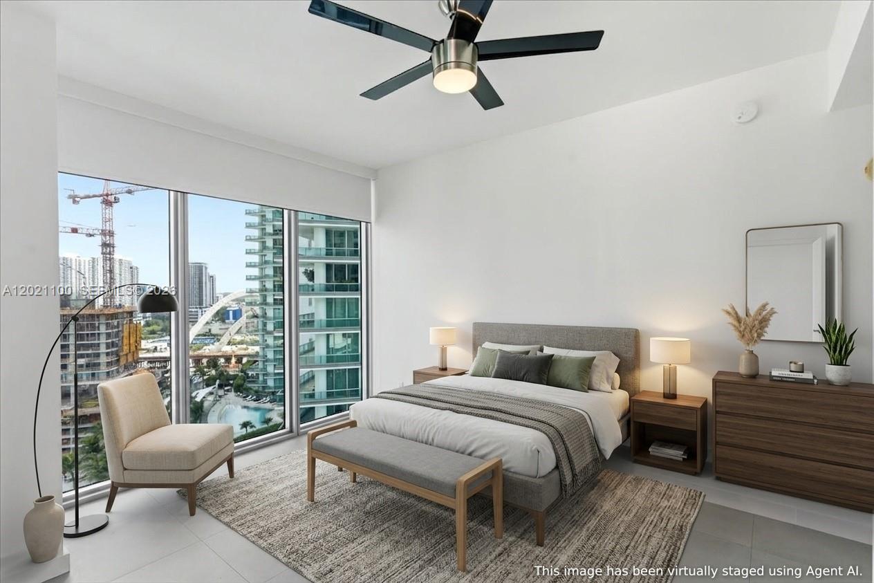888 Biscayne Blvd # 2212