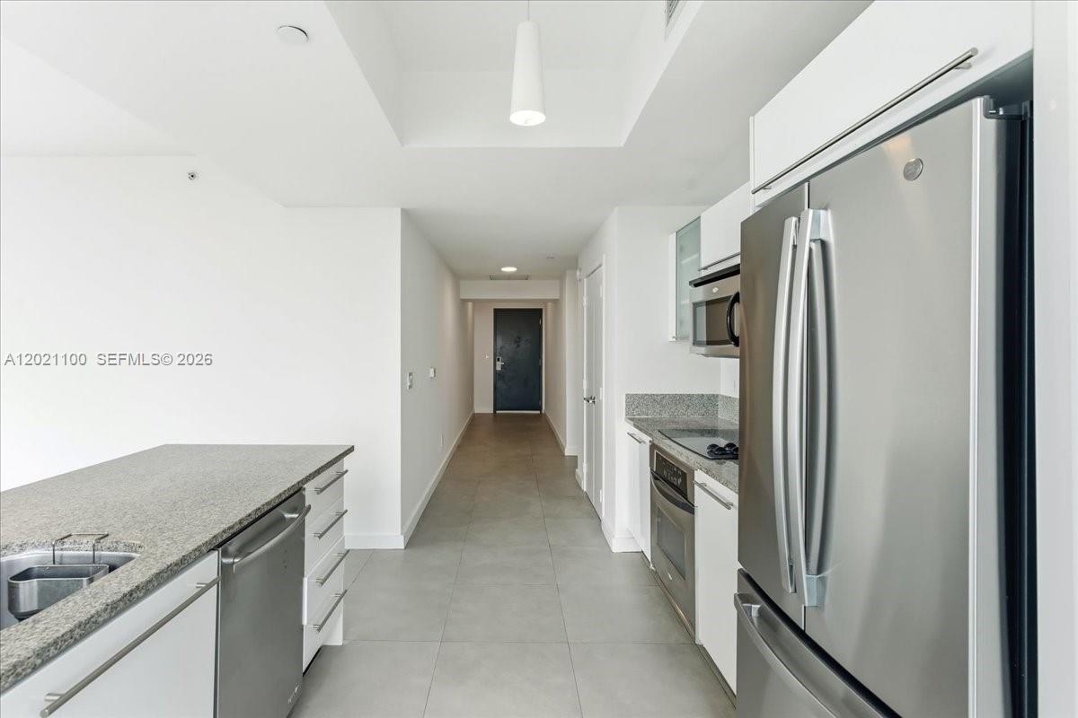 888 Biscayne Blvd # 2212