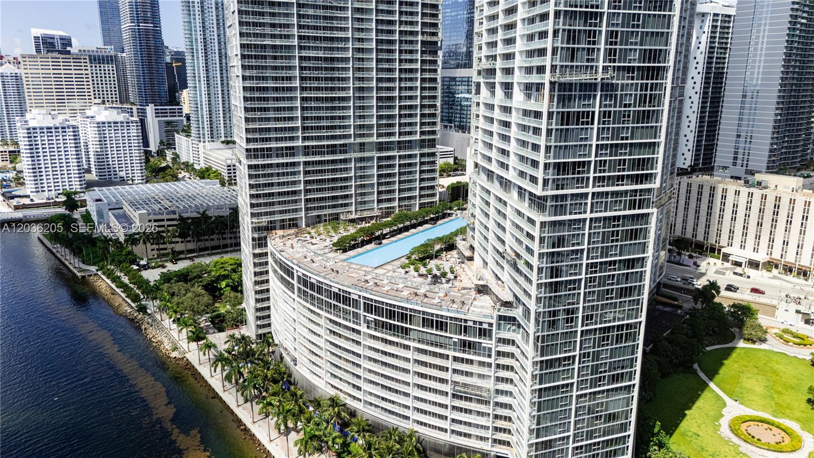 465 Brickell Ave # 2101